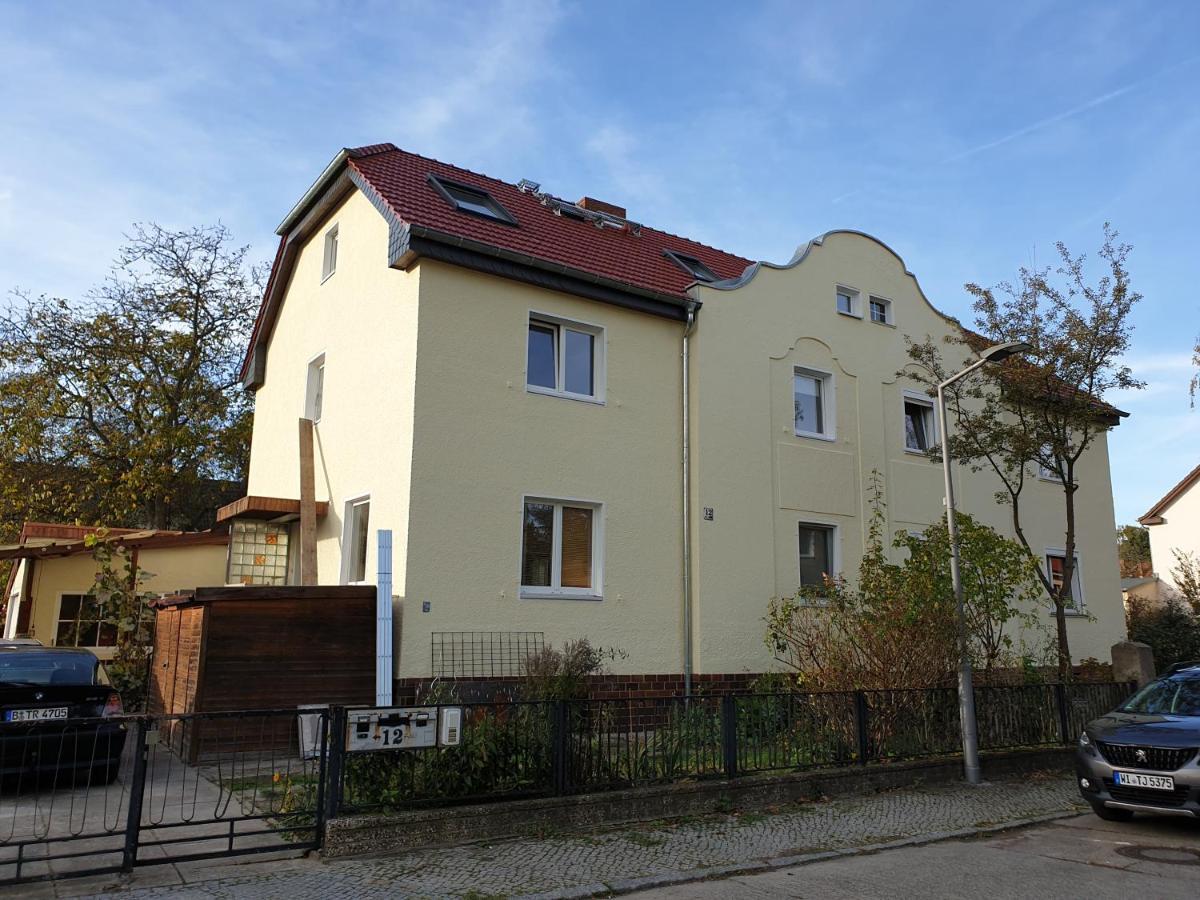 Helles Apartment In Berlin-Mariendorf Zewnętrze zdjęcie